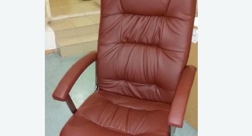 Обтяжка офисного кресла. Вязники