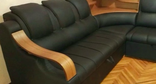 Перетяжка кожаного дивана. Вязники